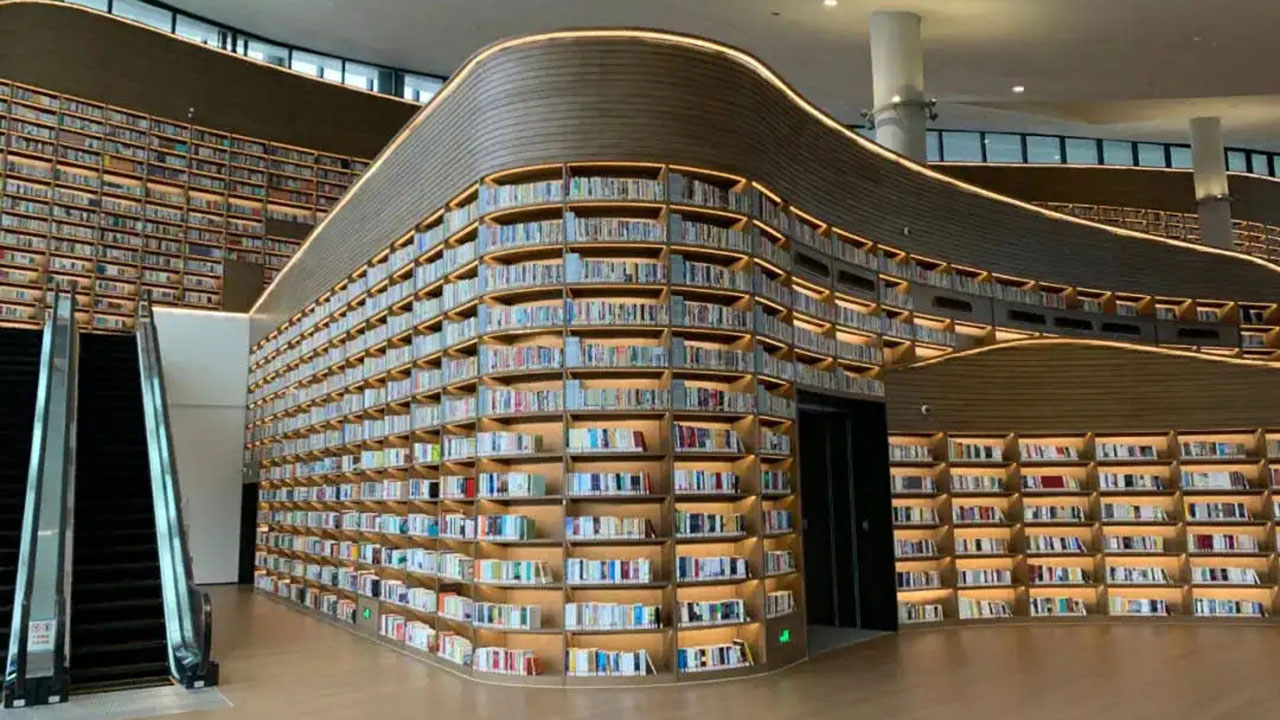 天府人文藝術(shù)圖書館 天府人文藝術(shù)圖書館.jpg